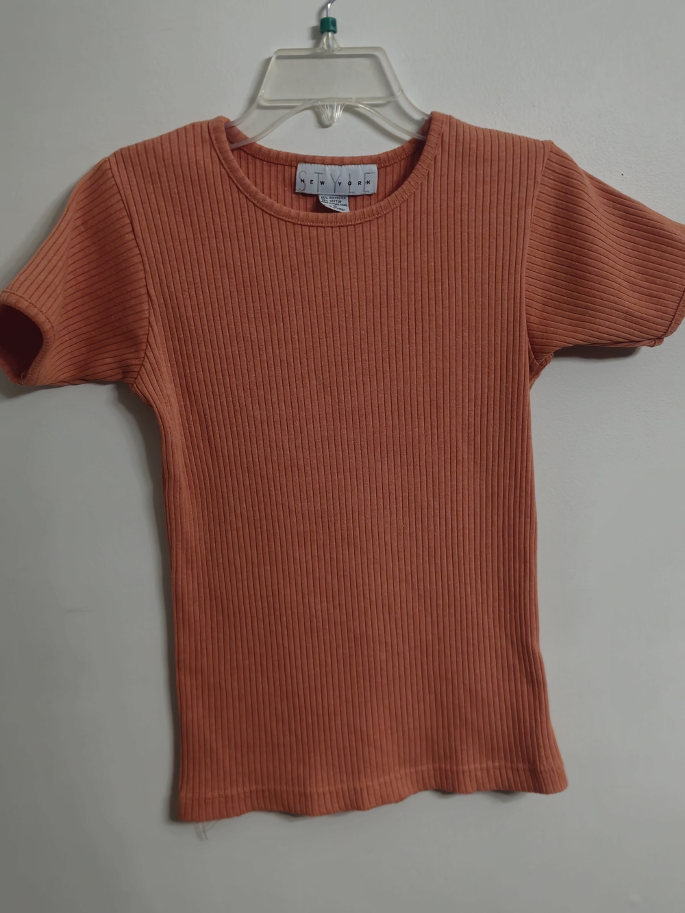 90s Brand Ribbed Short-Sleeve Top in Coral Orange
